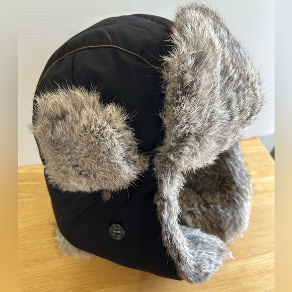 MAD BOMBER RABBIT FUR TRAPPER HAT Adult L BLACK NYLON CHIN STRAP Outdoor Comfy - Picture 1 of 7